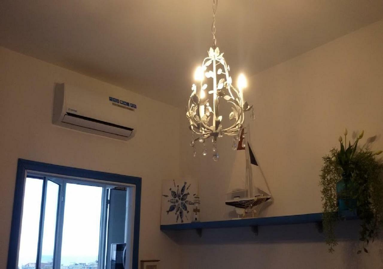 Very Cosy House With Fabulous Sea View! 皮特拉利古 外观 照片