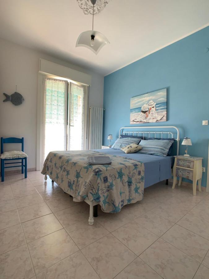 Very Cosy House With Fabulous Sea View! 皮特拉利古 外观 照片